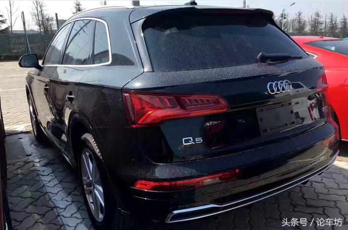 天津港看到第一批平行进口奥迪q5,售价49万起,现在可以提车