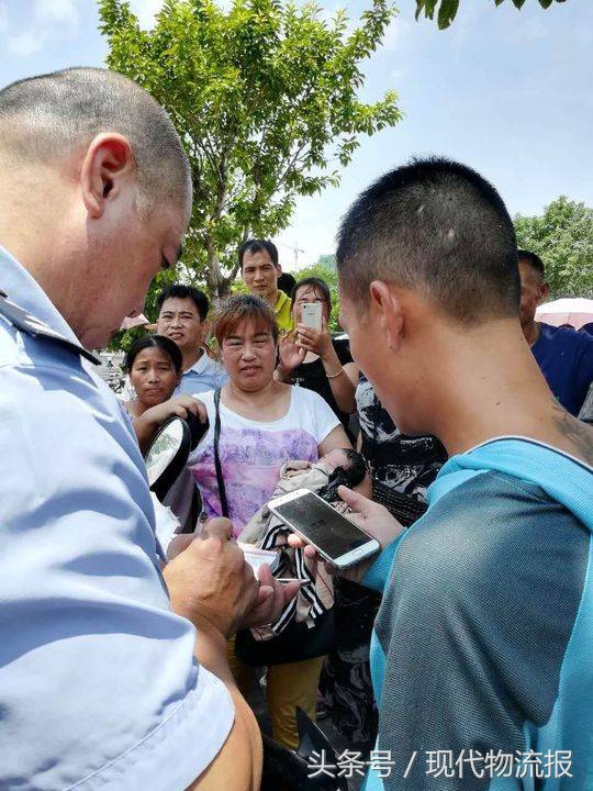 良心何在？福州一新生儿竟被打包成快递，寄到福利院