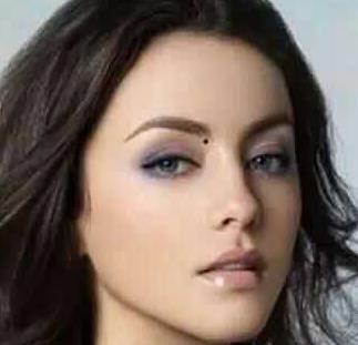 眉里藏珠的女人命好吗 眉里藏珠的女人代表什么_达一风水网