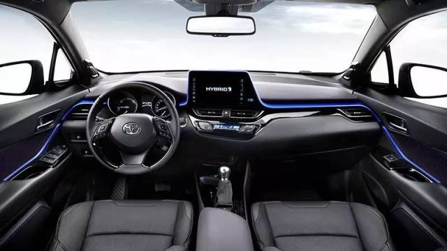 丰田推出全新suv—chr!这可能是15万能买到最帅的车了