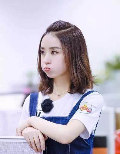 赵丽颖同款可爱小揪揪发型教程,杨幂也在扎,很时尚