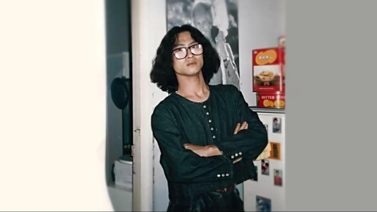 谈一谈汪峰记录电影《存在》中的"理想与现实的矛盾"