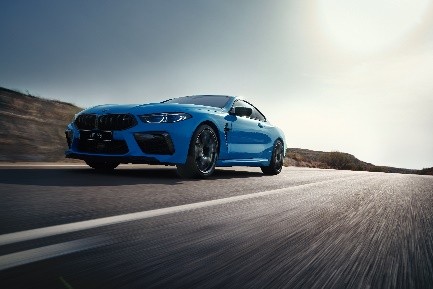 新BMW M8焕新上市，强劲实力再度升级