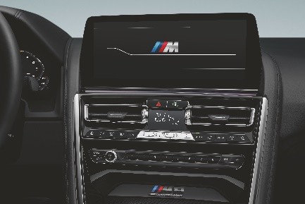 新BMW M8焕新上市，强劲实力再度升级
