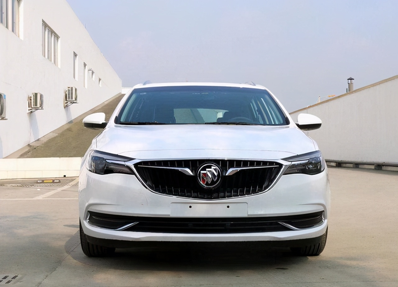 亲民实用合资两厢车！，入门配自动挡，油耗仅5.3L