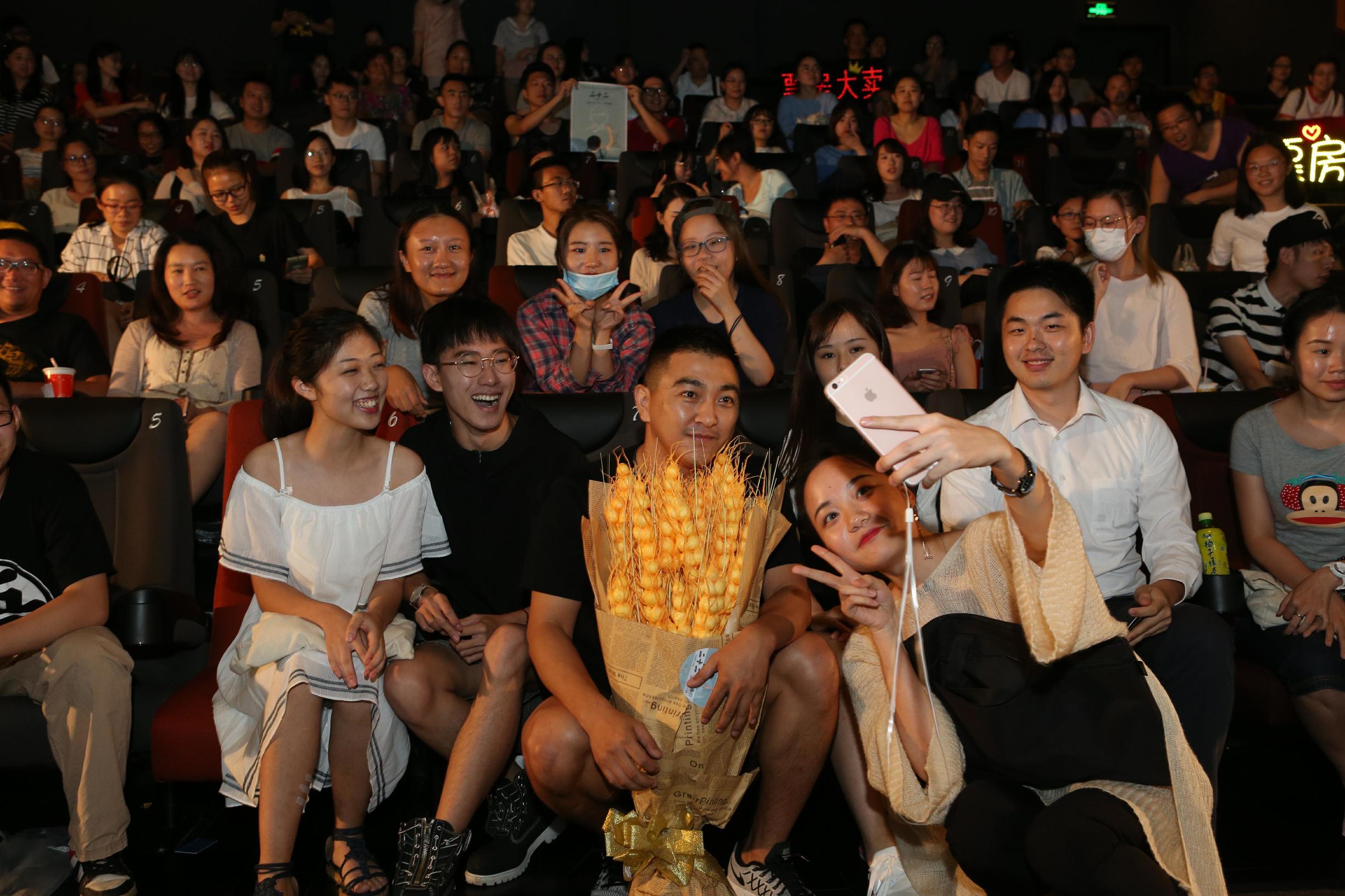 长江日报专访《二十二》导演郭柯：把她们当成自己的奶奶