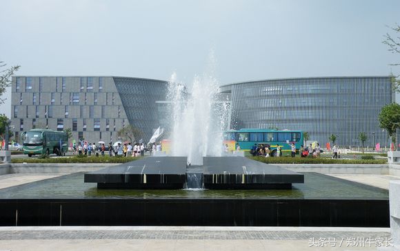 每天一所高校：南京大学