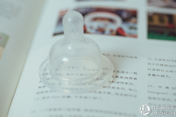 比奶瓶更重要！以寶寶的角度看奶嘴選購攻略