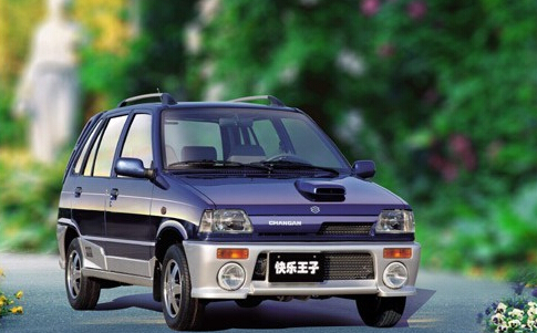 车型进化史 快乐王子 还记得QQ空间里的二手奥拓吗？