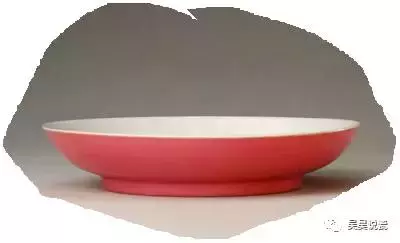 若把郎红喻为刚烈勇士，胭脂红就是热情似火的少女