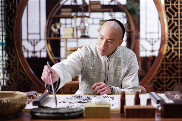 牧良逢电视剧全集免费(《那年花开月正圆》硬朗何润东的万丈柔情)