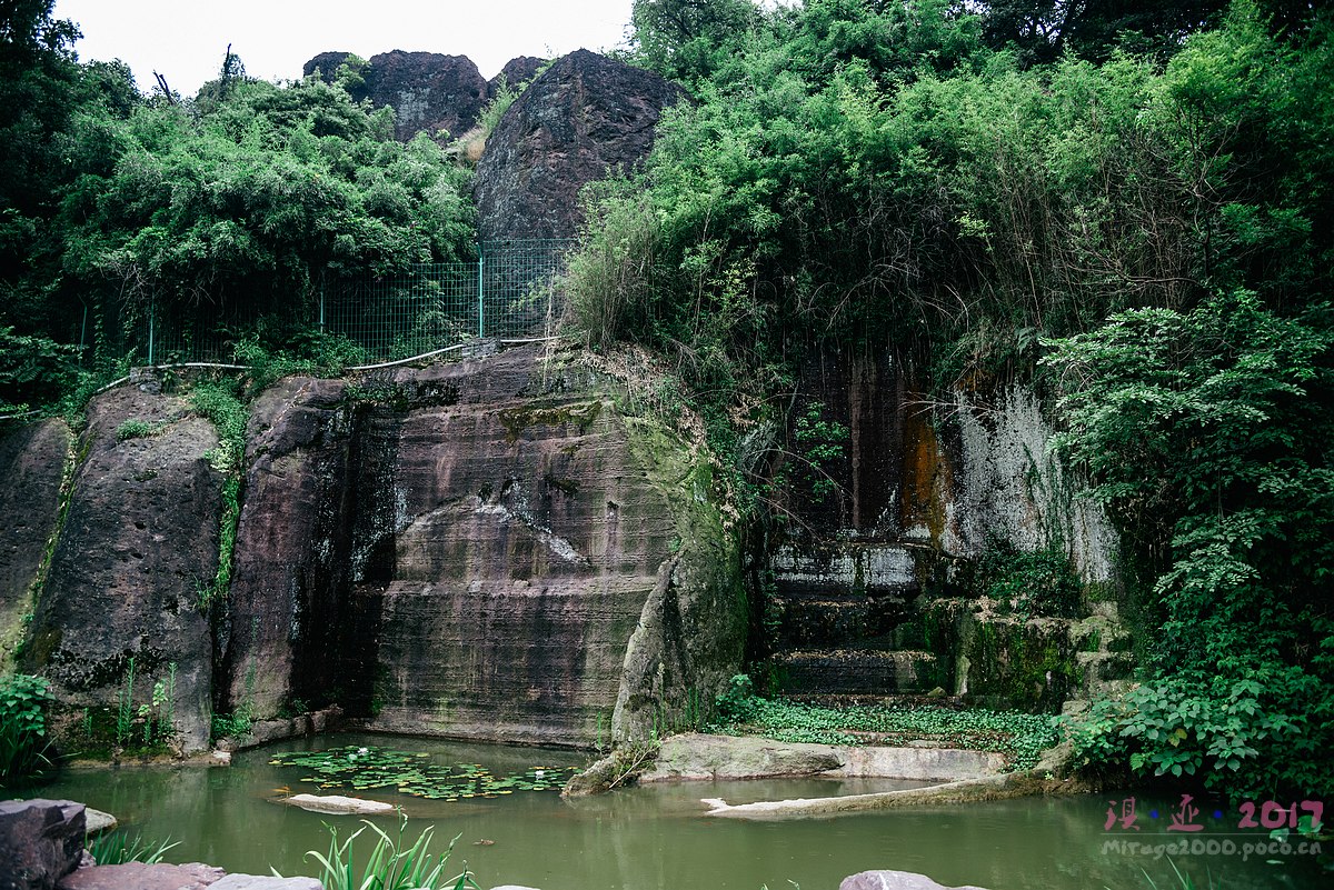 震惊，闹市藏古寺，巨幅阿弥陀经石刻现世
