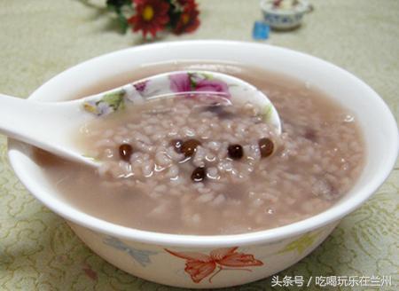 兰州早点哪里好吃(在兰州，早餐除了牛肉面，其实还有这些)