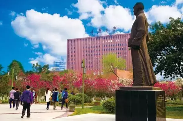 开学啦！颜值出众的重庆高校，bulingbuling的美图来一波