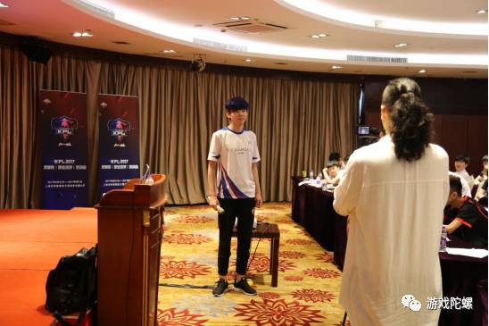 《王者荣耀》俱乐部培训表透露着中国电竞教育新节点的到来