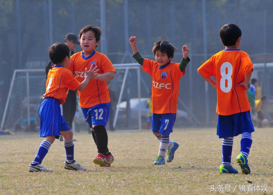 日本为什么可以年年踢进世界杯(“输在起跑线”的日本足球为何连续6届晋级世界杯)