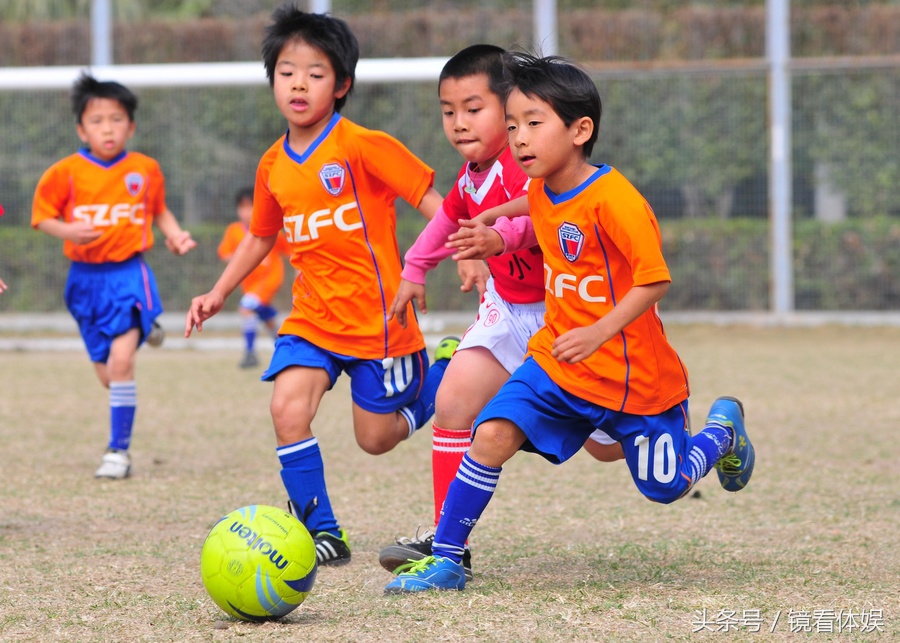 日本为什么可以年年踢进世界杯(“输在起跑线”的日本足球为何连续6届晋级世界杯)