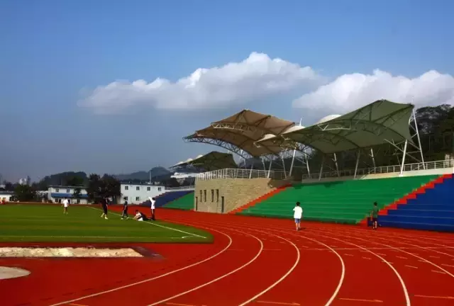 开学啦！颜值出众的重庆高校，bulingbuling的美图来一波