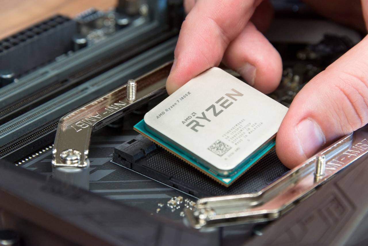 为了超越英特尔，AMD 用了整整十年！英伟达也不淡定了