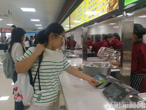 图文报道：“丹阳，我们来了”——南师大中北学院喜迎新生