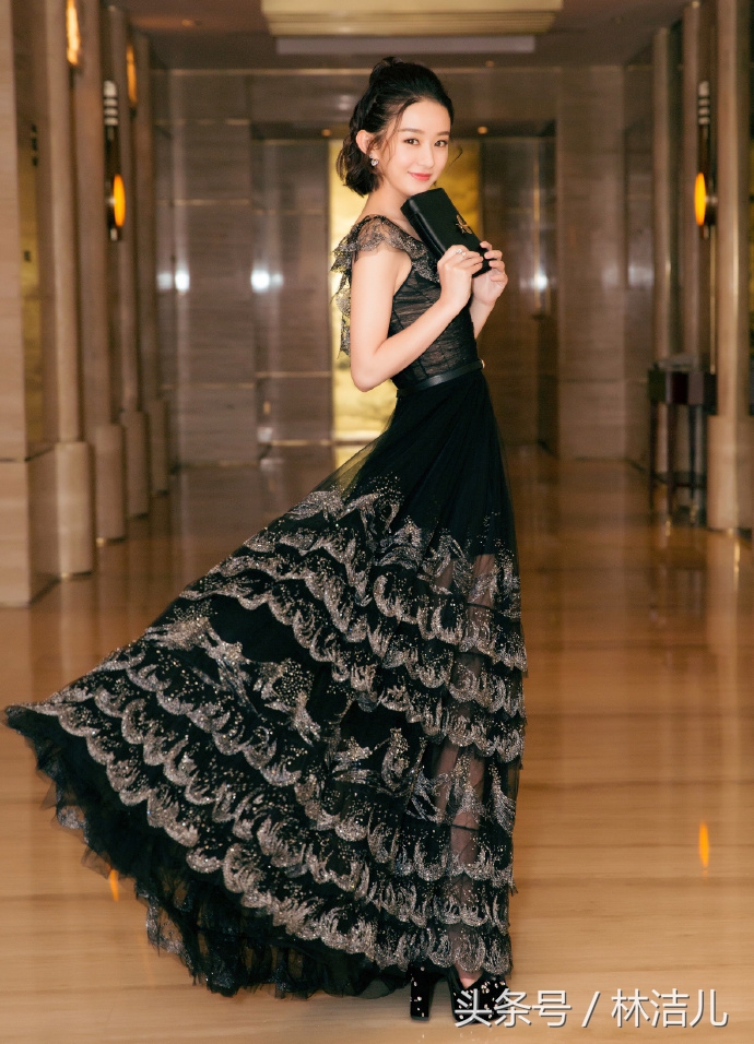 芭莎慈善夜红毯成虐狗的海洋，这些甜到发腻的CP跪求放过单身狗吧