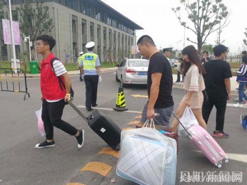 图文报道：“丹阳，我们来了”——南师大中北学院喜迎新生