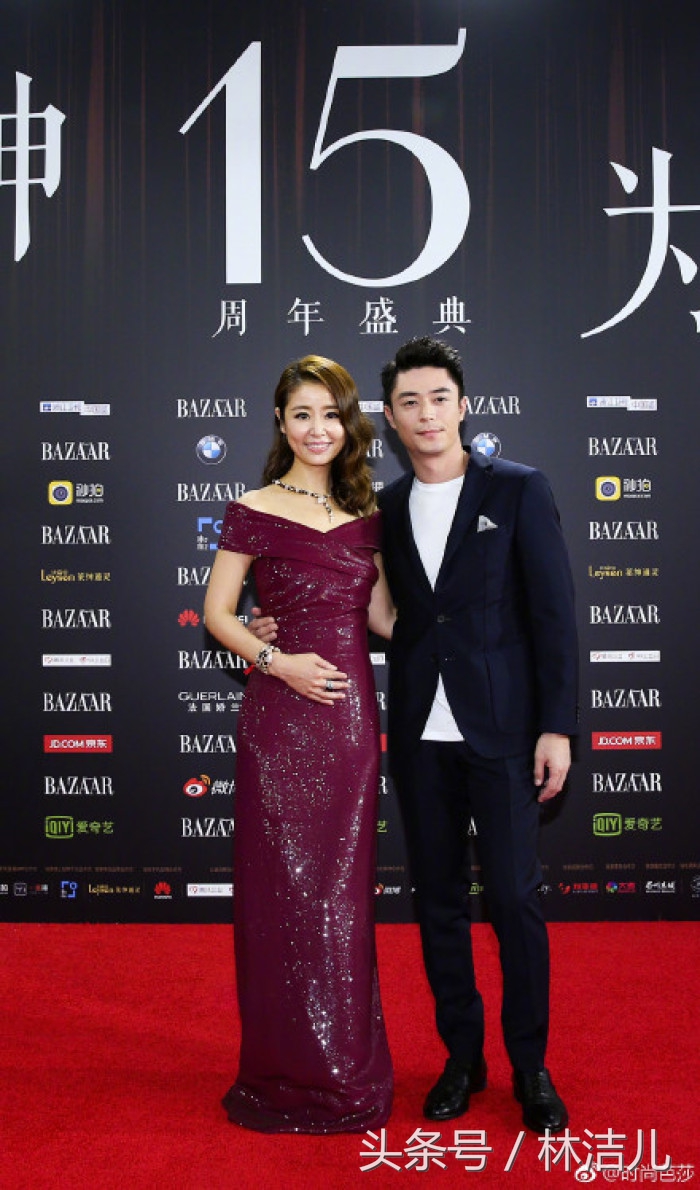 芭莎慈善夜红毯成虐狗的海洋，这些甜到发腻的CP跪求放过单身狗吧