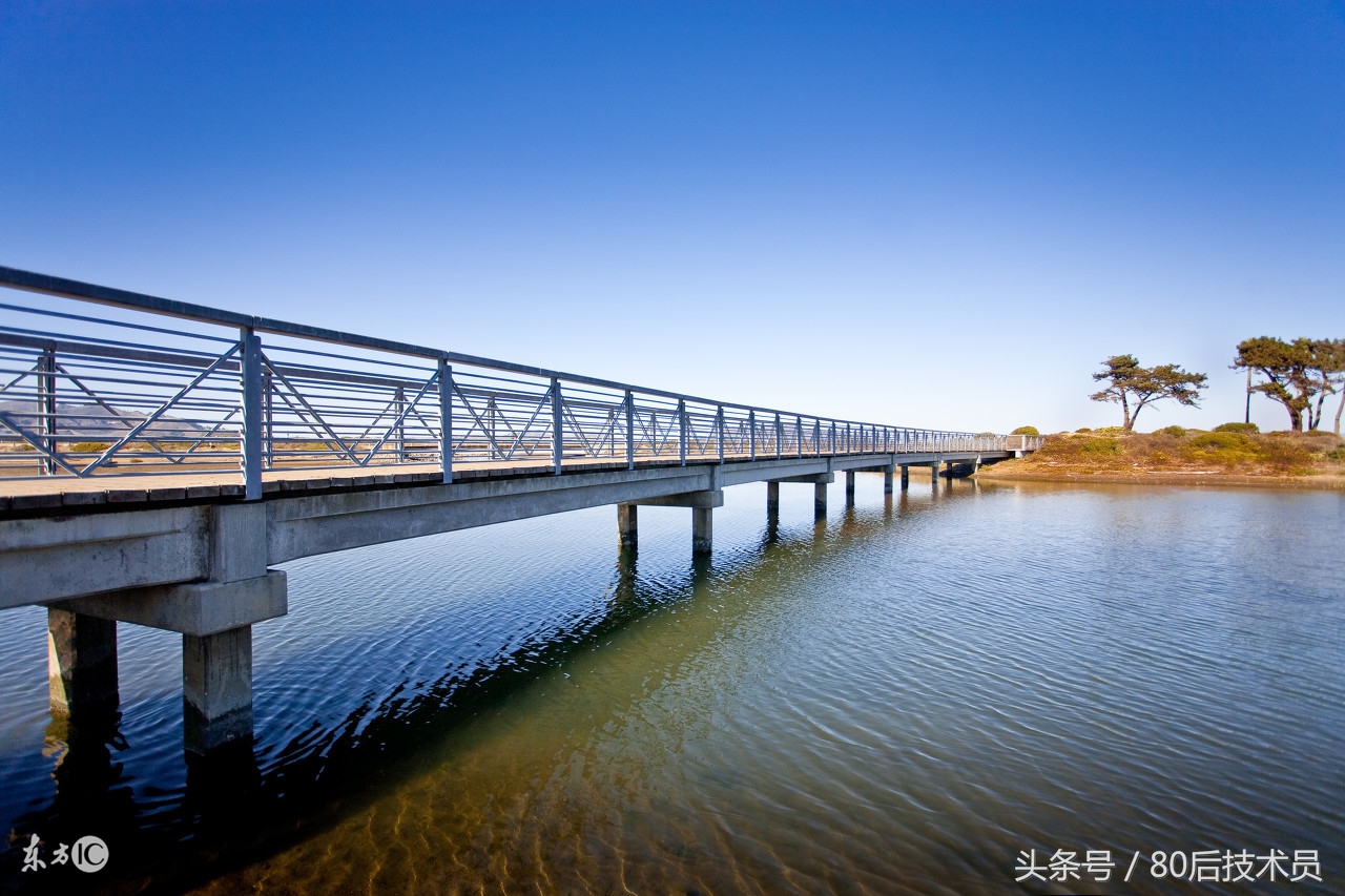 连续现浇箱梁贝雷梁支架受力验算过程