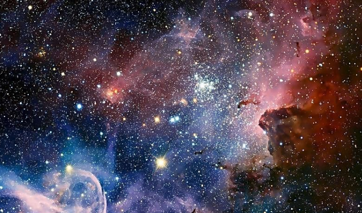 的传说,在传说中,天地开始是一片混沌,后来夸父累死之后,才混沌初开