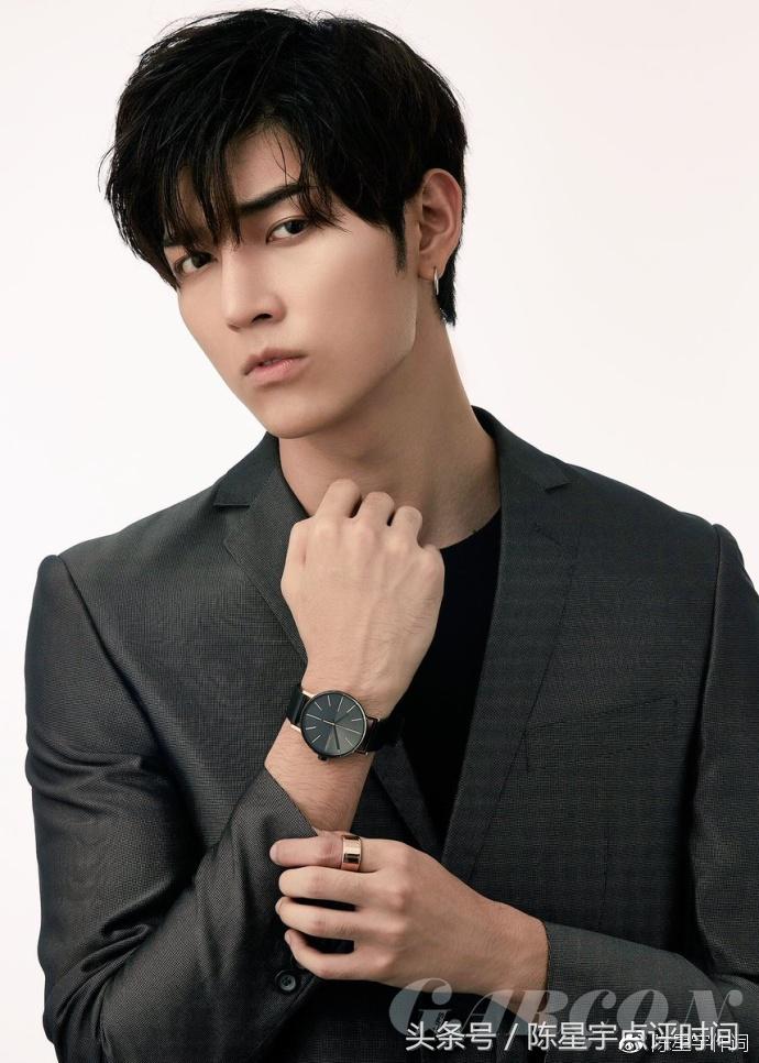 泰国时尚圈新晋宠儿神哥gxxod itthipat轻松驾驭百变造型