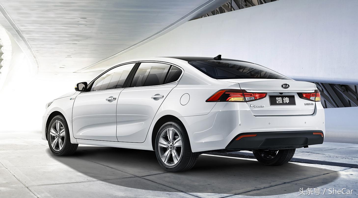 车卖不出,怪名字没起好咯?起亚k4更名"凯绅",你觉得能大卖吗?