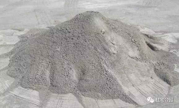 普通硅酸盐水泥(农村施工队不会告诉你，这样选水泥，盖出来的房子才坚固又牢靠！)