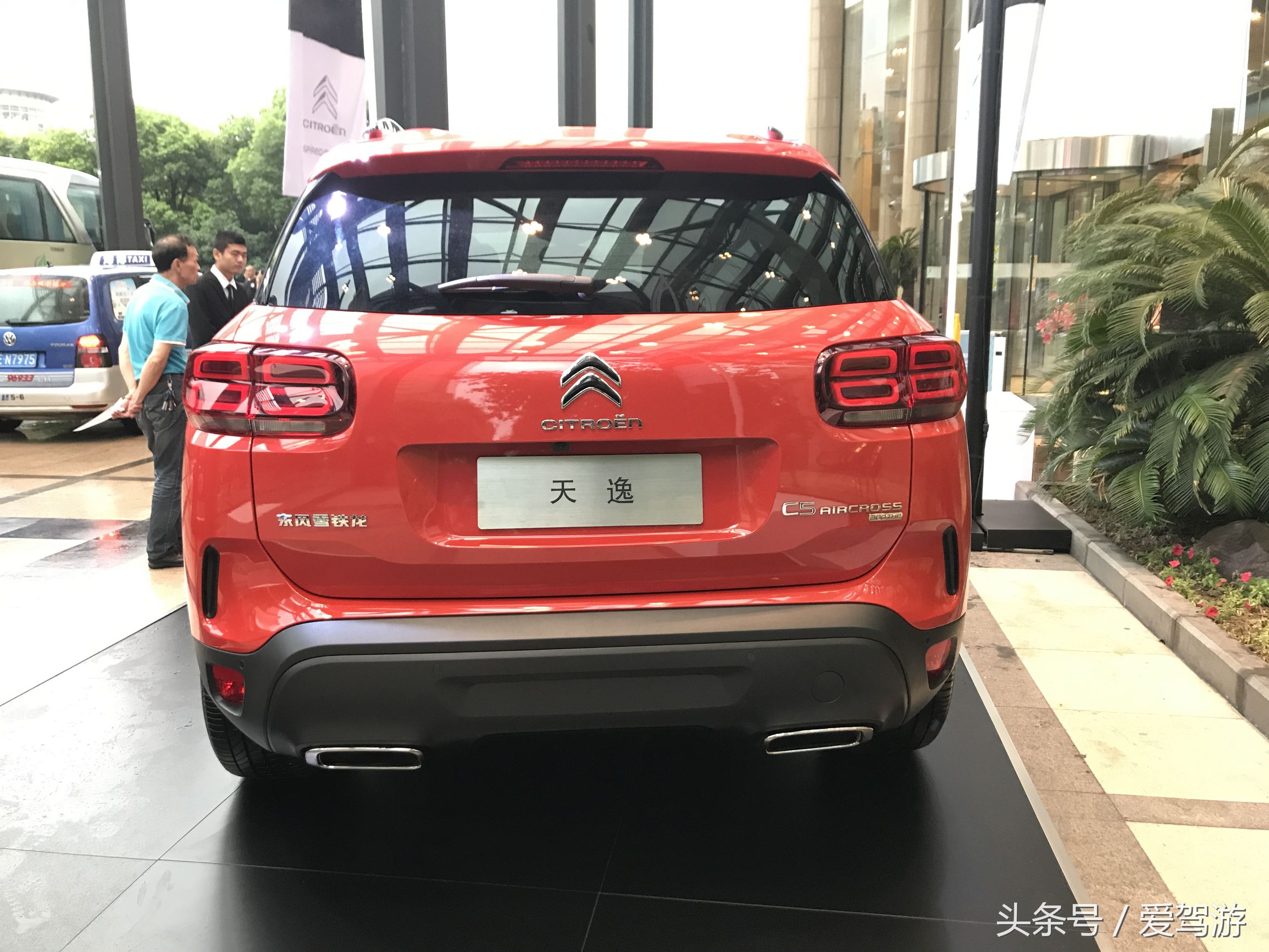 东风雪铁龙小型suv报价_东风雪铁龙suvc5价格 - 阜阳汽车网