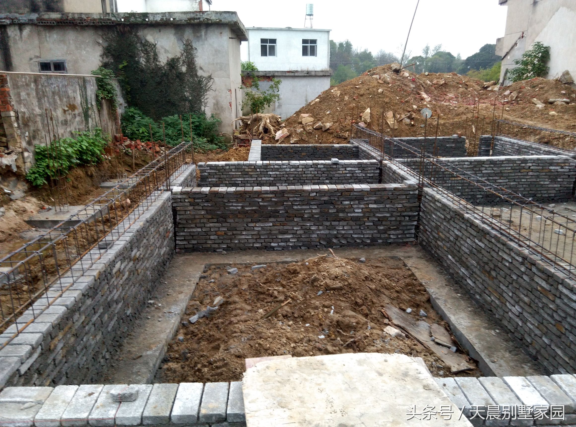 农村11.3x12.4米两层别墅,造价18万