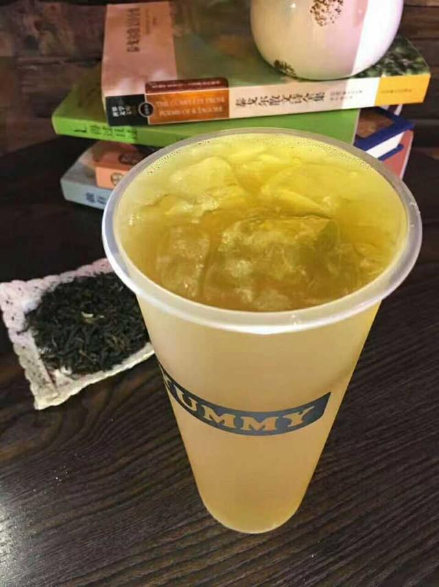 大部分小本投资的奶茶店都亏损了，根源在不懂装修