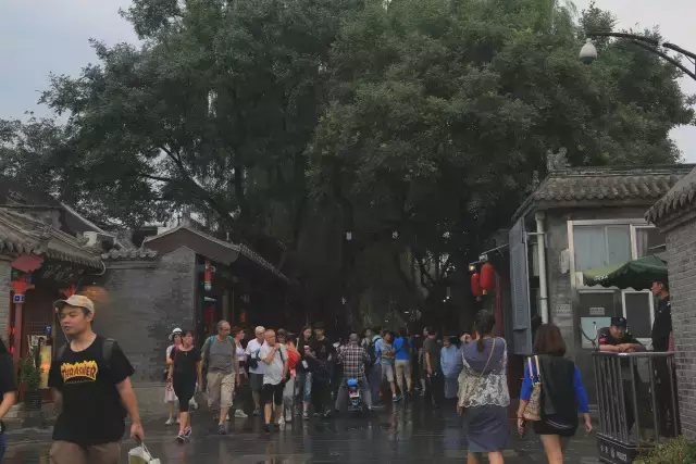 逛了10000次南锣鼓巷，却不知它附近的这3条胡同更好玩！