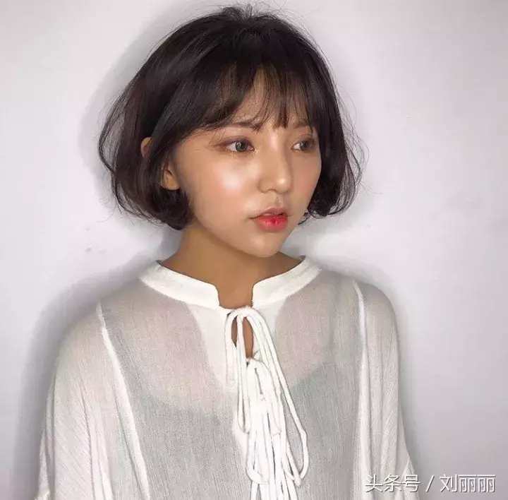 关于短发的图片说说图片配图「精辟」 _qq说说网