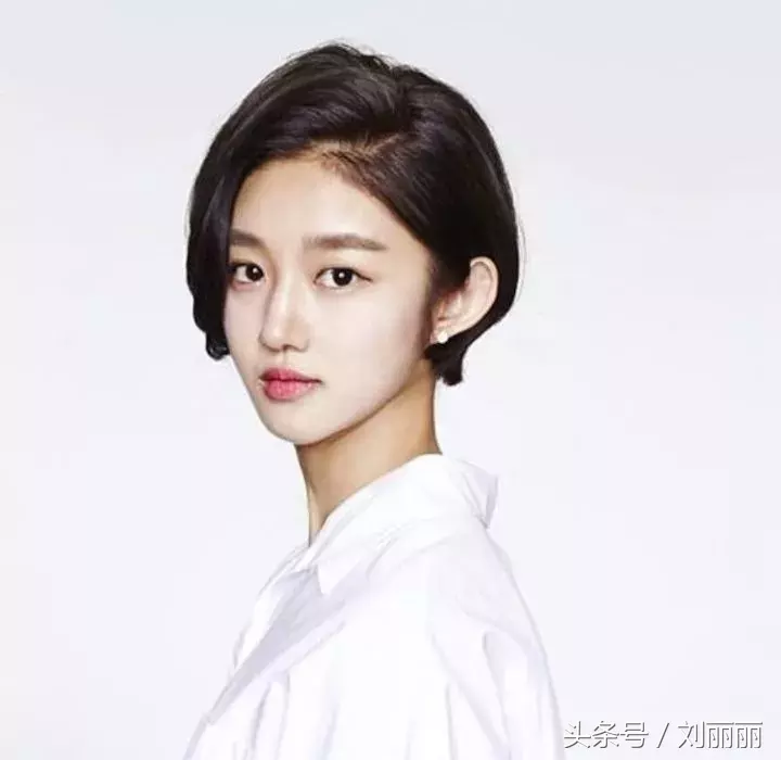 关于短发的图片说说图片配图「精辟」 _qq说说网