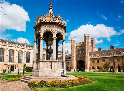 高露洁也有学校？这些被校名坑了的美国大学，你关注过吗