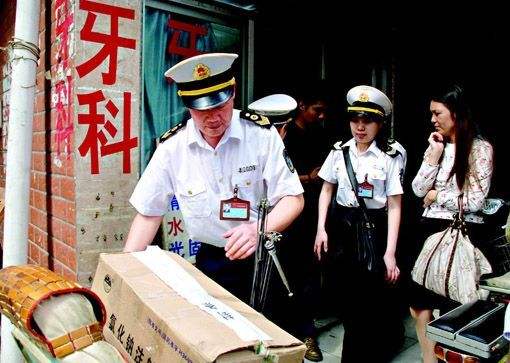 资本烧钱追逐“疯狂的牙科”：最强品牌年亏8亿，仍难挡扩张热情