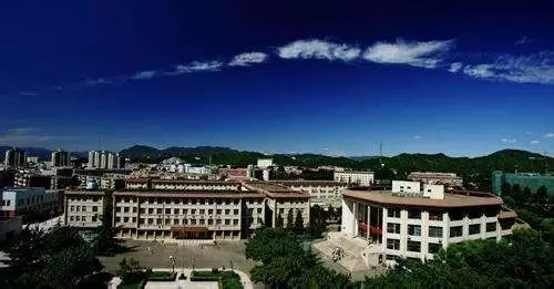 每天一所大学丨NO.7中国政法大学