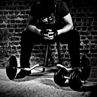 健身十二言,献给在孤独中前行的人