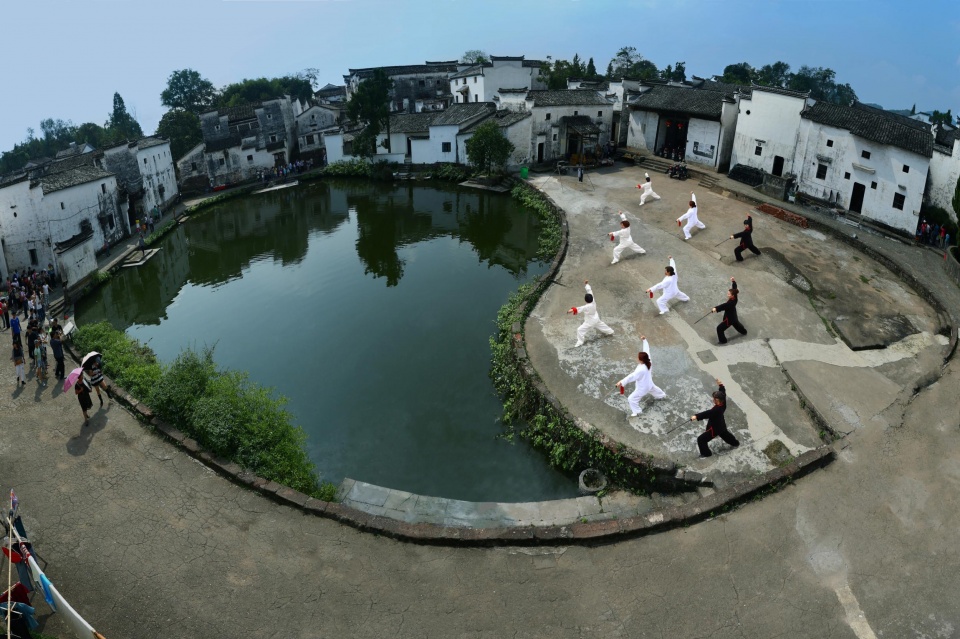 住宅风水对不同居住人官运有什么影响？