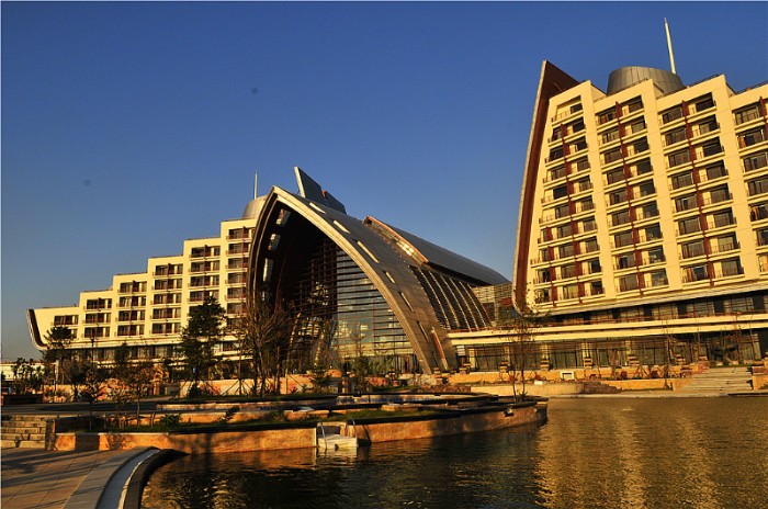 十一来鲅鱼圈旅游:十大防坑攻略,像本地人一样畅游鲅鱼圈