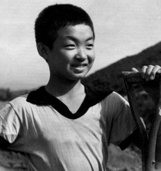 揭娛樂圈8大變性人之生存現狀！天啊，原來她也是變性人