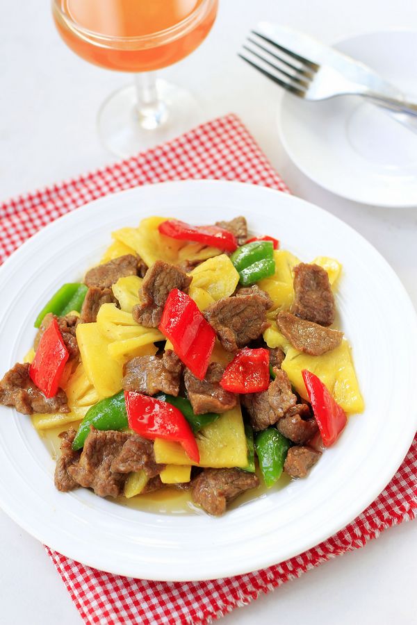 附菠萝炒牛肉做法