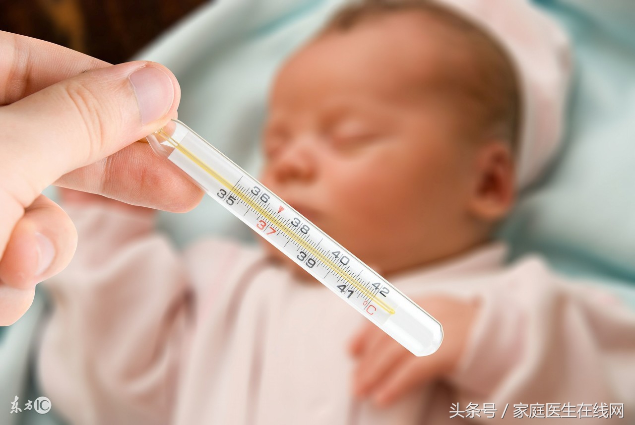 宝宝突然发烧怎么办？先别急着去医院，做好这5件事
