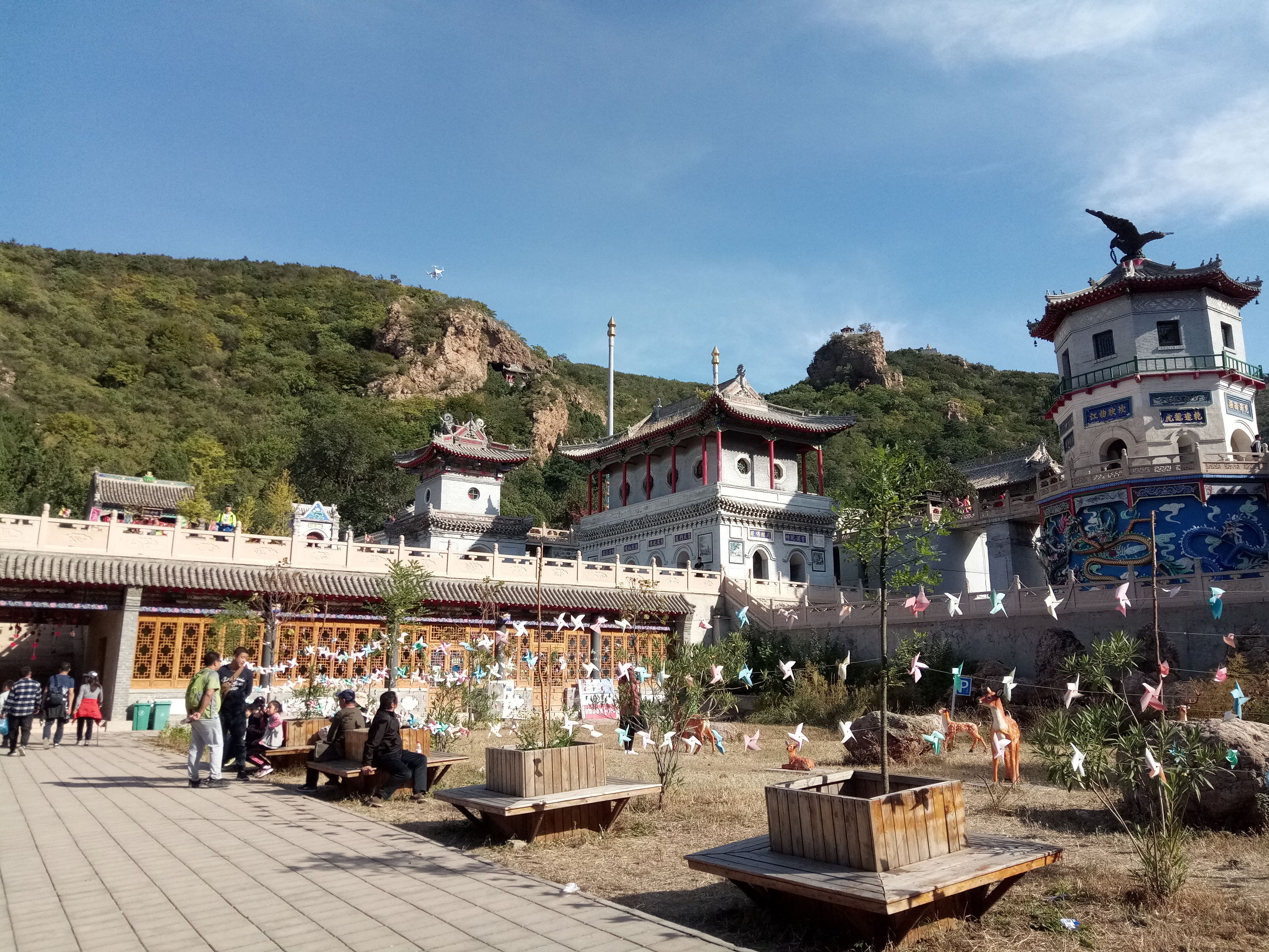 葫芦岛灵山游玩半天,玻璃栈道值得体验,兴城古城感觉一般