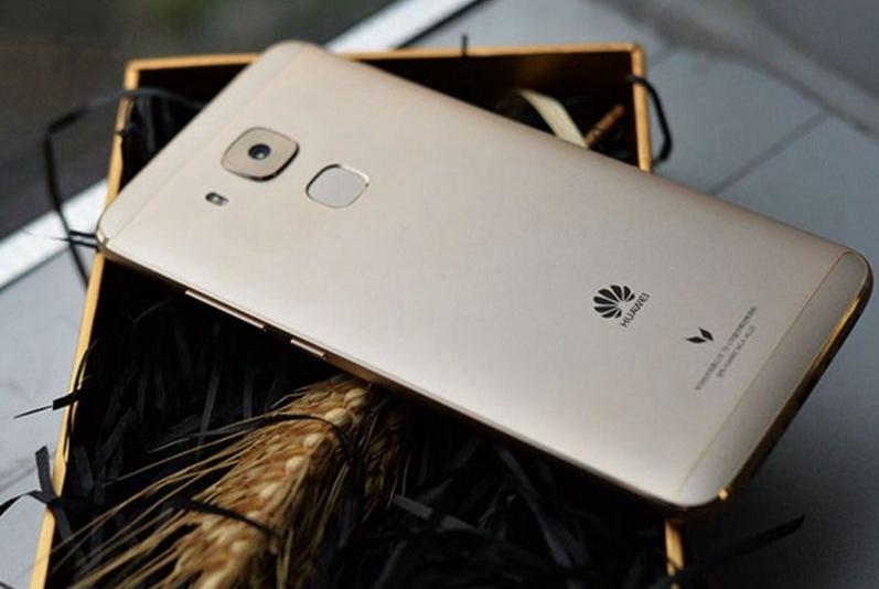 4g 64g 骁龙625,华为老旗舰售1589元,另送蓝牙耳机