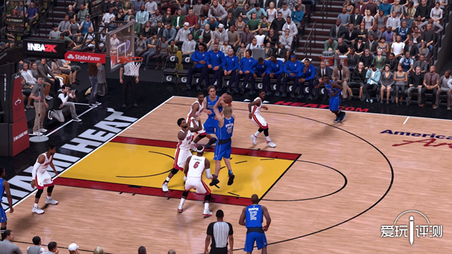 nba2k18为什么要付费(《NBA2K18》评测：紧跟潮流，氪无不胜！)